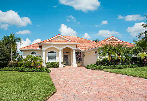Best Driveway Paving Contractor  in St Charles, MN