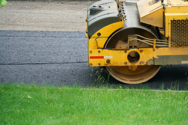 Best Driveway Pavers Near Me  in St Charles, MN